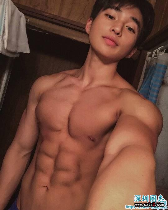 泰国身材肌肉超性感的弟弟