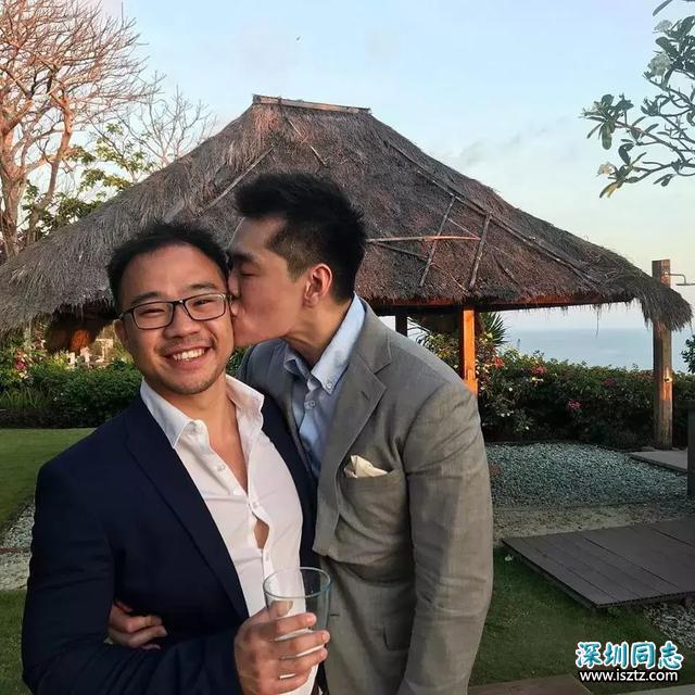 李光耀孙子和男友正式在南非合法结婚